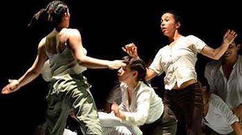 Cursos Vespertinos y de Extensión Danza